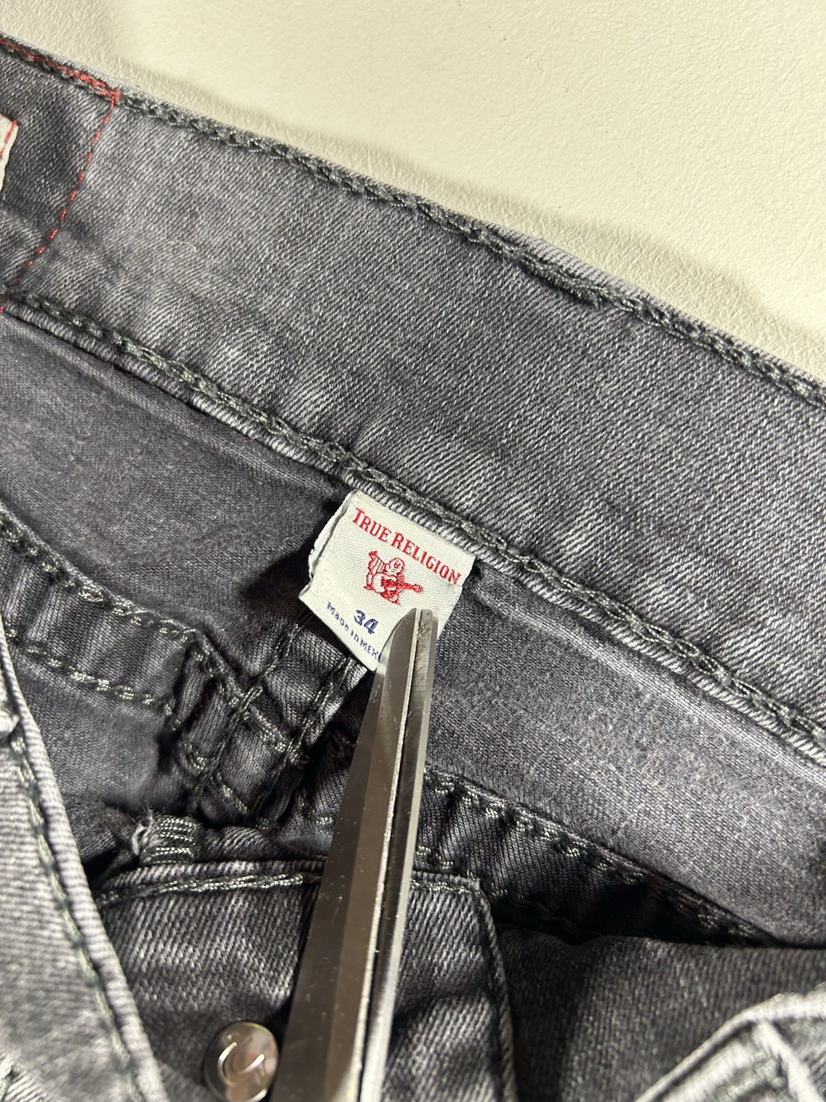(Super Thrashed Distressed) True Religion Ricky Flap Big T Jeans 32×32 Grey
