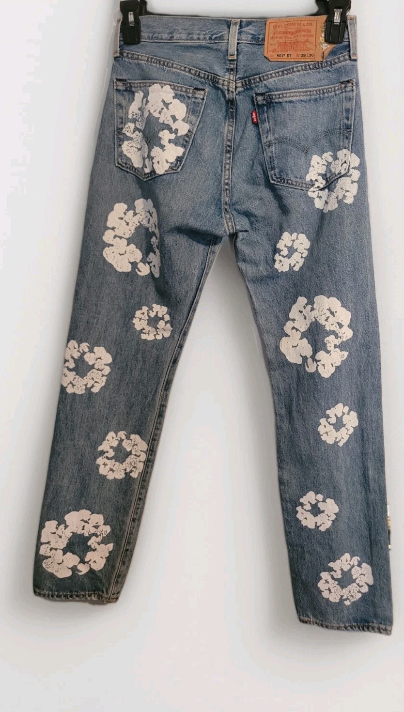 Levi’s 501 DT Denim Tears Cotton Wreath Jeans Levi’s Big E |28×30| Button Fly