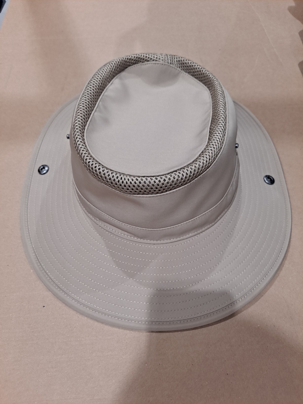 Orvis Outdoor Tech Hat UPF 50 Packable Snap-up Brim Mesh Ventilation TAN, NWT