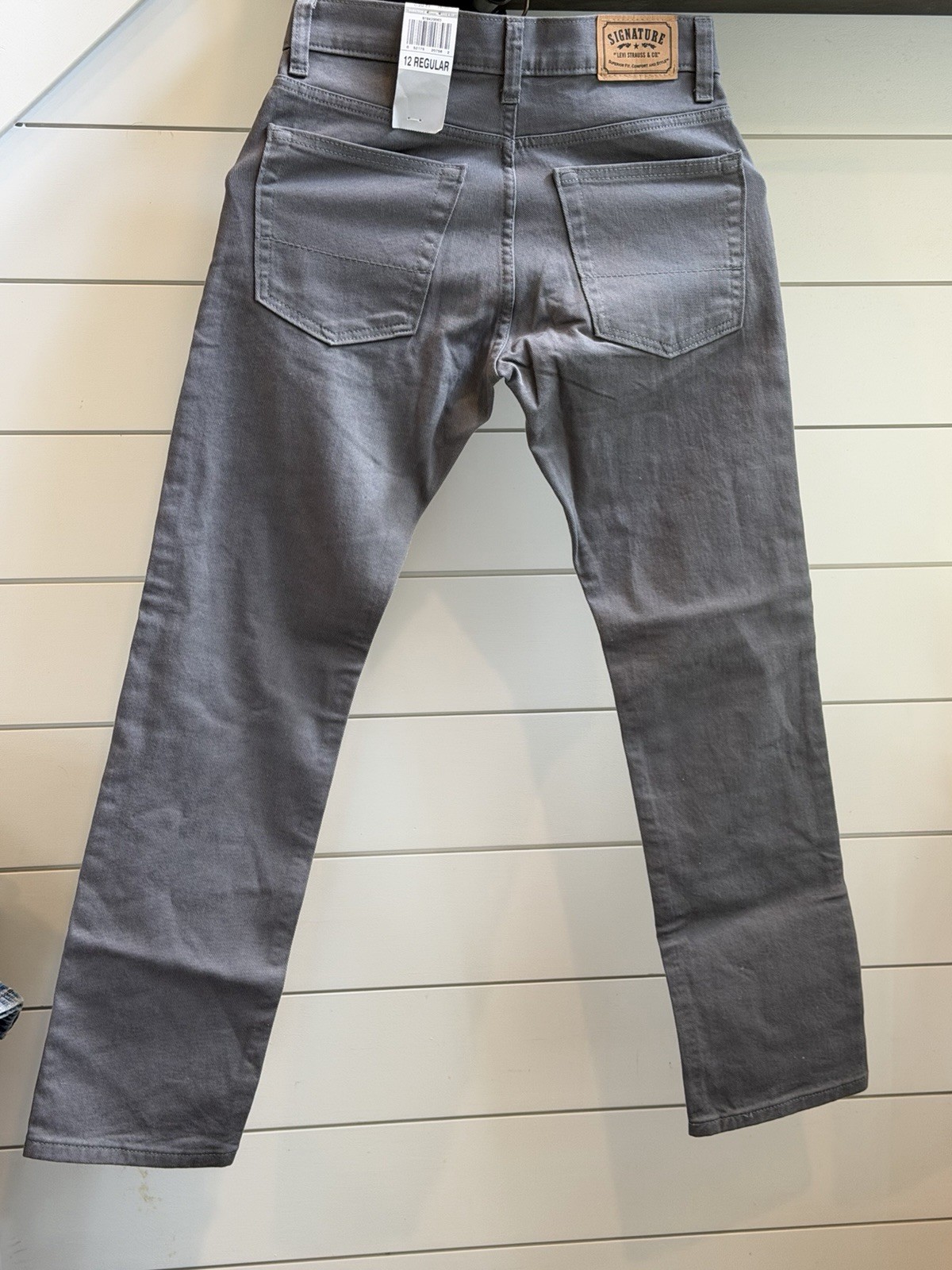 Signature by Levi Strauss & Co. Skinny Fit & Slim Leg Gray Denim Jeans