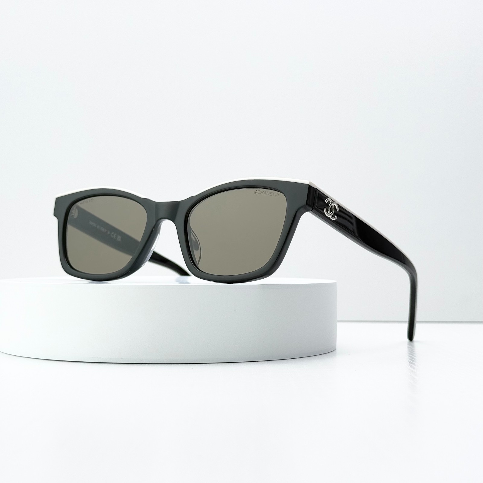 Chanel CH5417 501 Black Beige Square Sunglasses Gray Lens 54-22-140