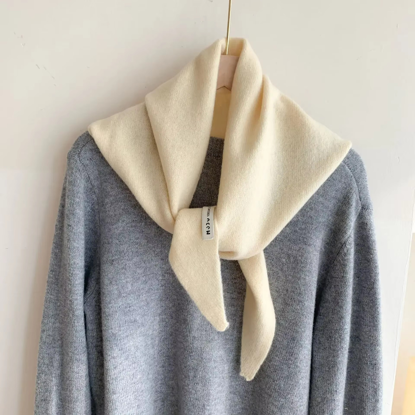 British Korean Triangle Scarf Niche Wool Triangular Scarf Women Headscarf Knitte