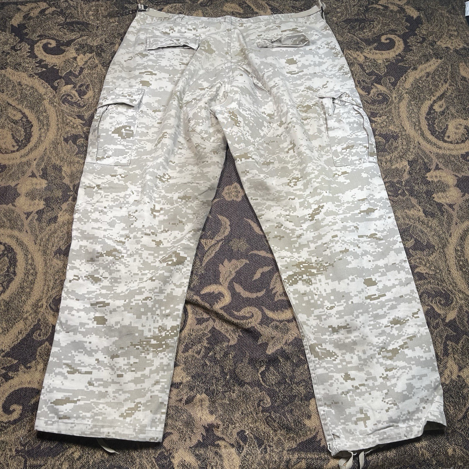 Digi Camo DCU Cargo Pants Large Short Army Combat Mens USGI Missing Top Button