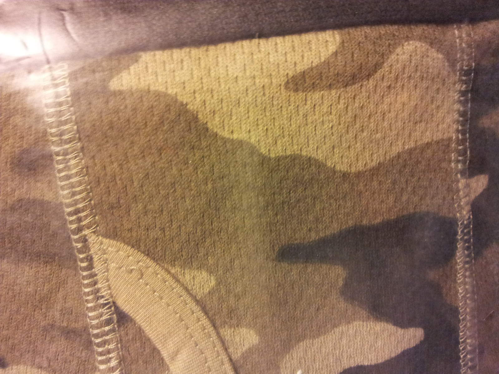 Thermal Underwear Bottoms Green Camouflage Mens Size 2XL Fits 44″-46″ Waist NEW