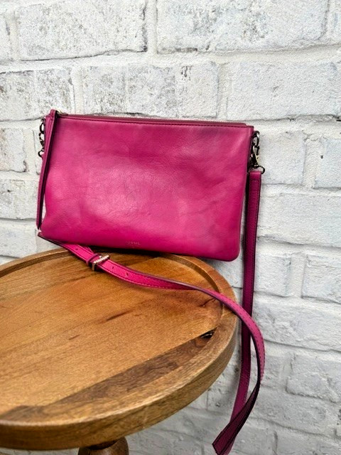 Fossil Sydney Crossbody Bag Adjustable Purse Clutch Fuchsia Hot Pink Leather