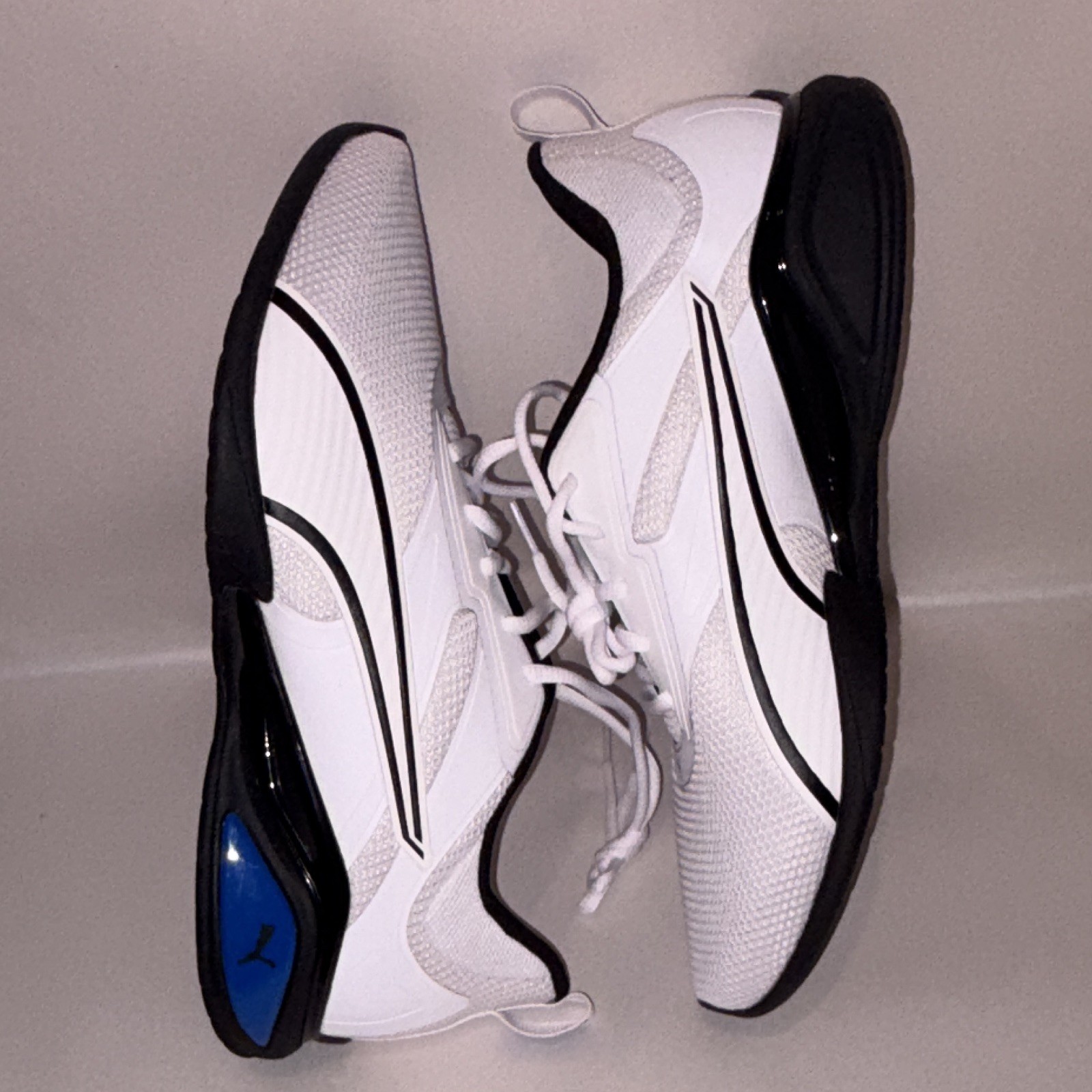 PUMA SoftFoam+ Men’s Low Top Lace-Up Sneaker White/Black/Blue Rubber