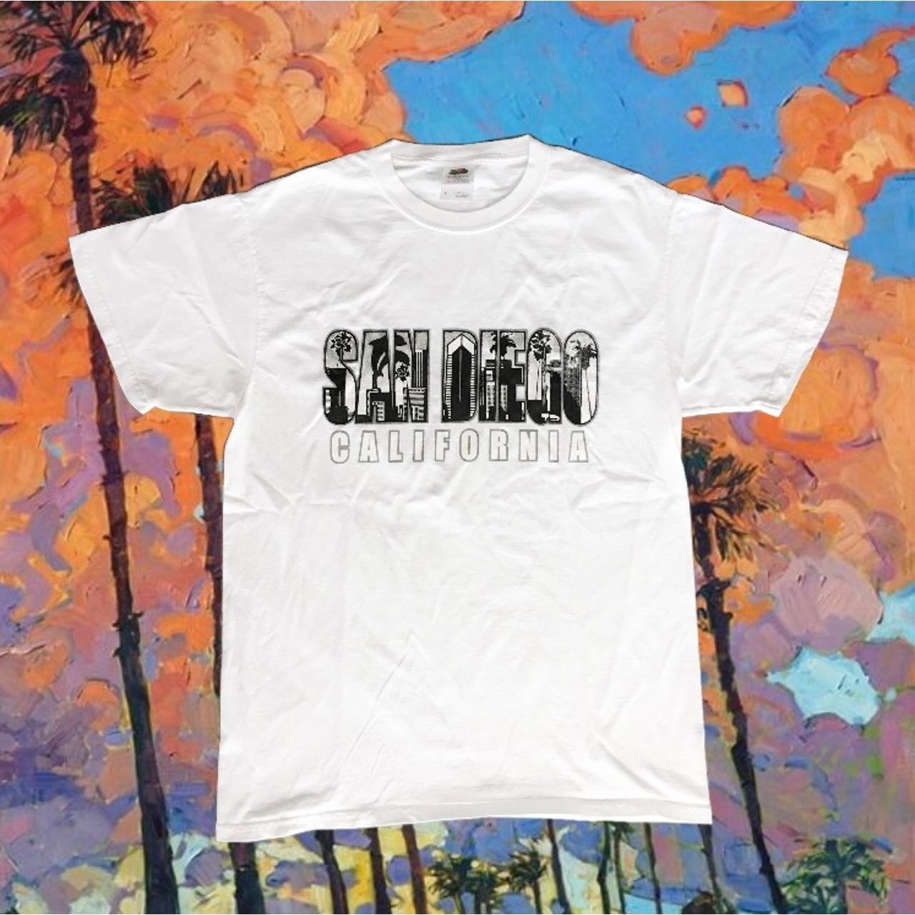 Y2K San Diego California Graphic T-Shirt – Medium