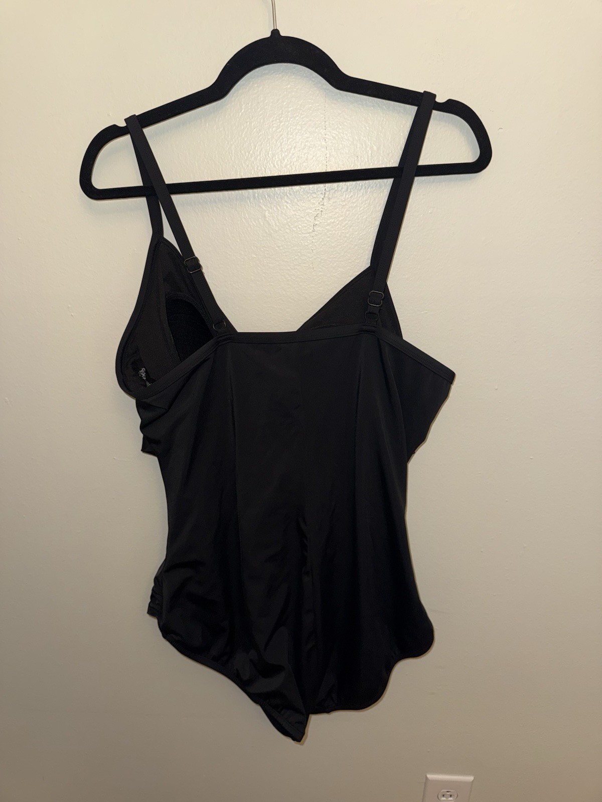 Miracle Brands Swimsuit 2X One Piece Black Slimming Tummy Control Mesh Wrap 20W