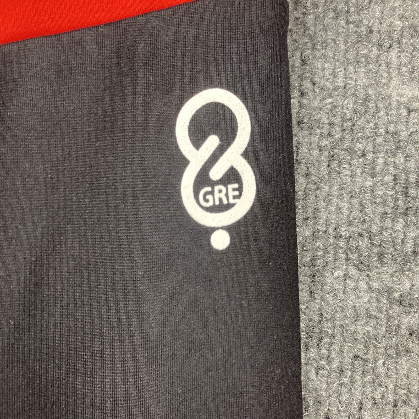 Gre8 Active Wear Women Small Red Black Racer Back Sports Bra & Leggings Set NEW