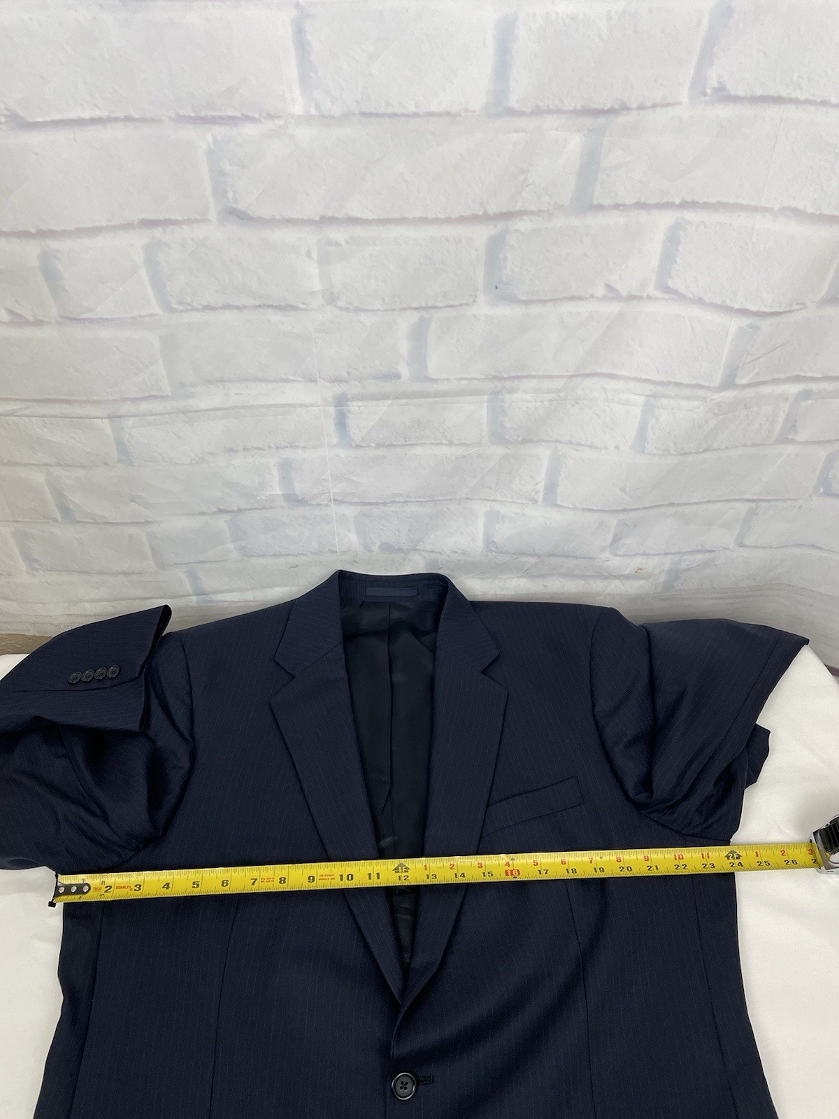 Tom James Corporate Image Men’s Navy Pinstripe Suit Sz 44 R Pants 38 X 29.5