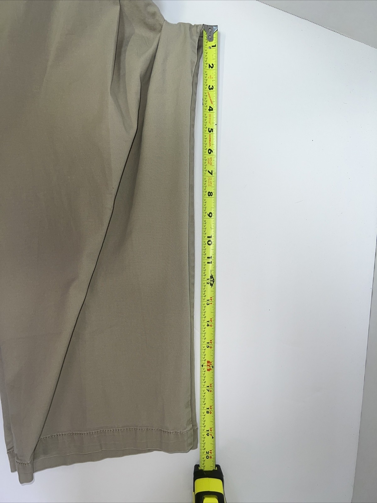Mountain Lake Capri Pants Women’s Khaki Dimensions In Pictures