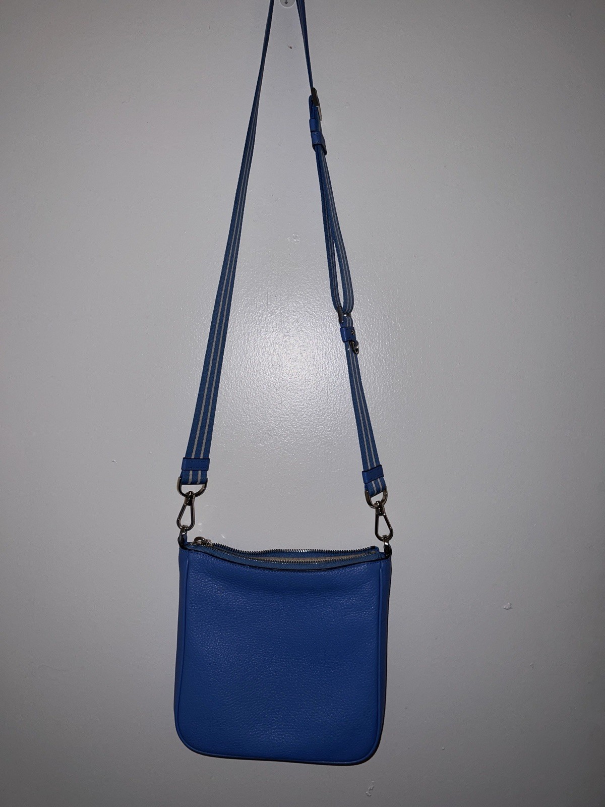 Kate Spade New York Blue Pebbled Small Crossbody Zip Bag Gold Hardware Strap