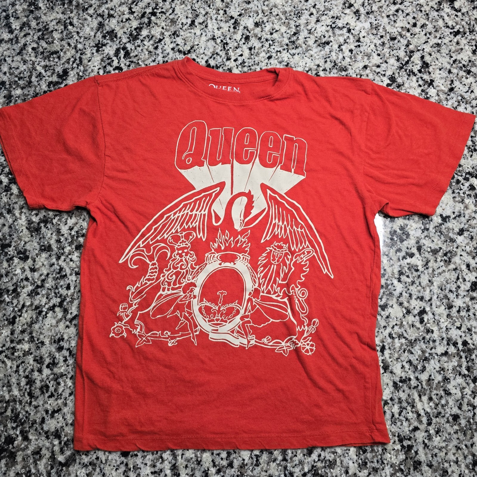 Queen Band Shirt Unisex XS Red Official Merch Rock Retro Vintage 80s Replica