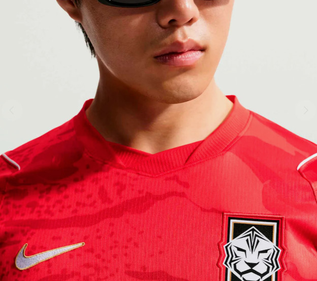 Nike Korea 2026 Stadium Home Dri Fit Soccer Replica Jersey Top Red IB5328-679