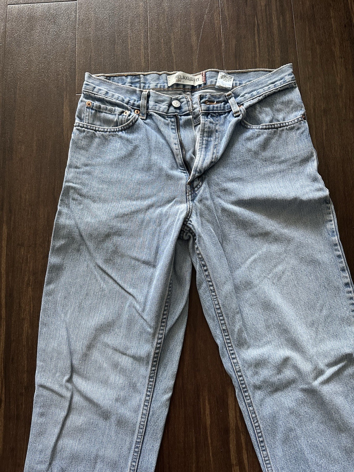 Levi’s 550 500 Series Men’s Relaxed Fit Light Wash Blue Straight Denim Jeans