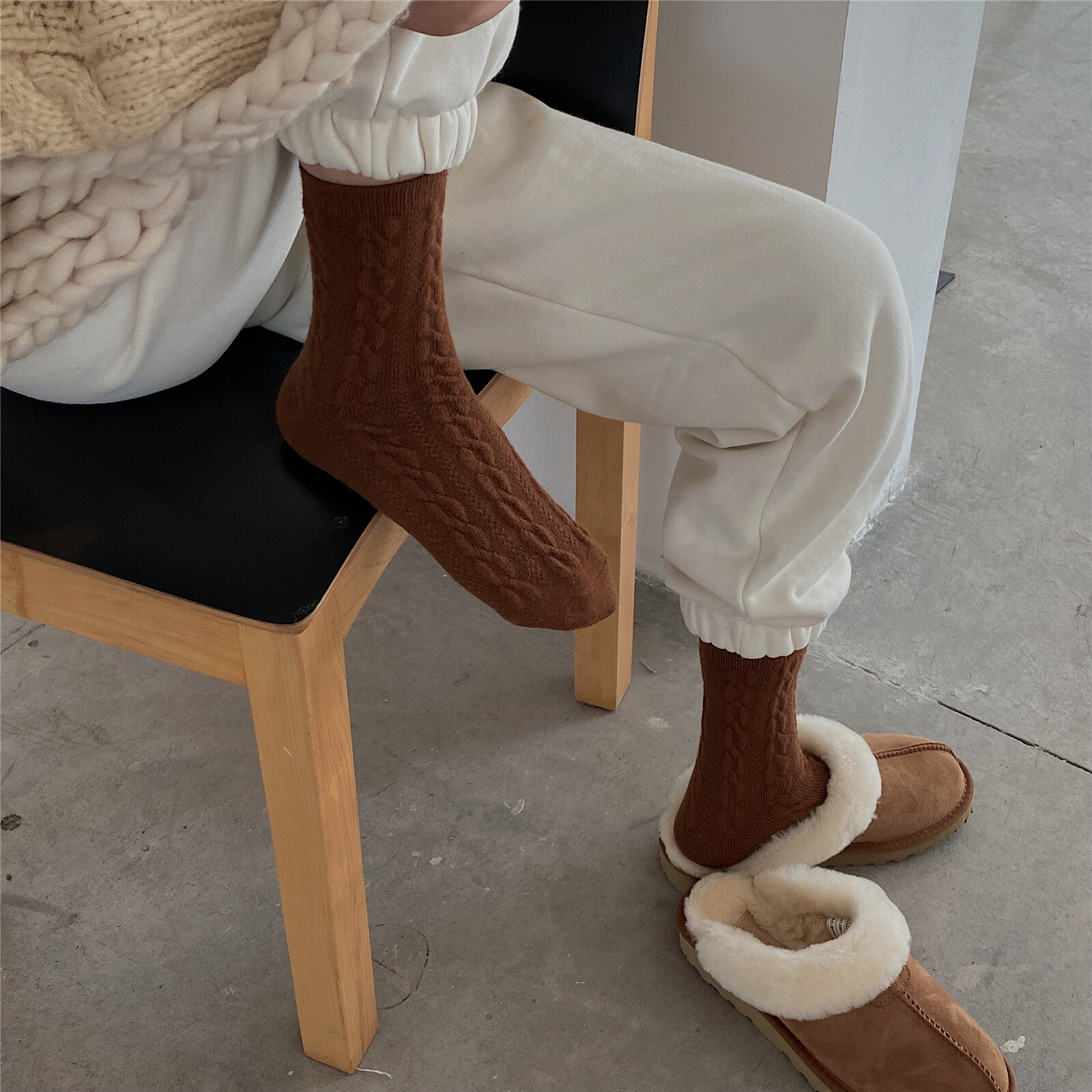 5 Pairs Women Wool Crew Socks Warm Heavy Thick Design Knit Boots Fuzzy Soft 5-9