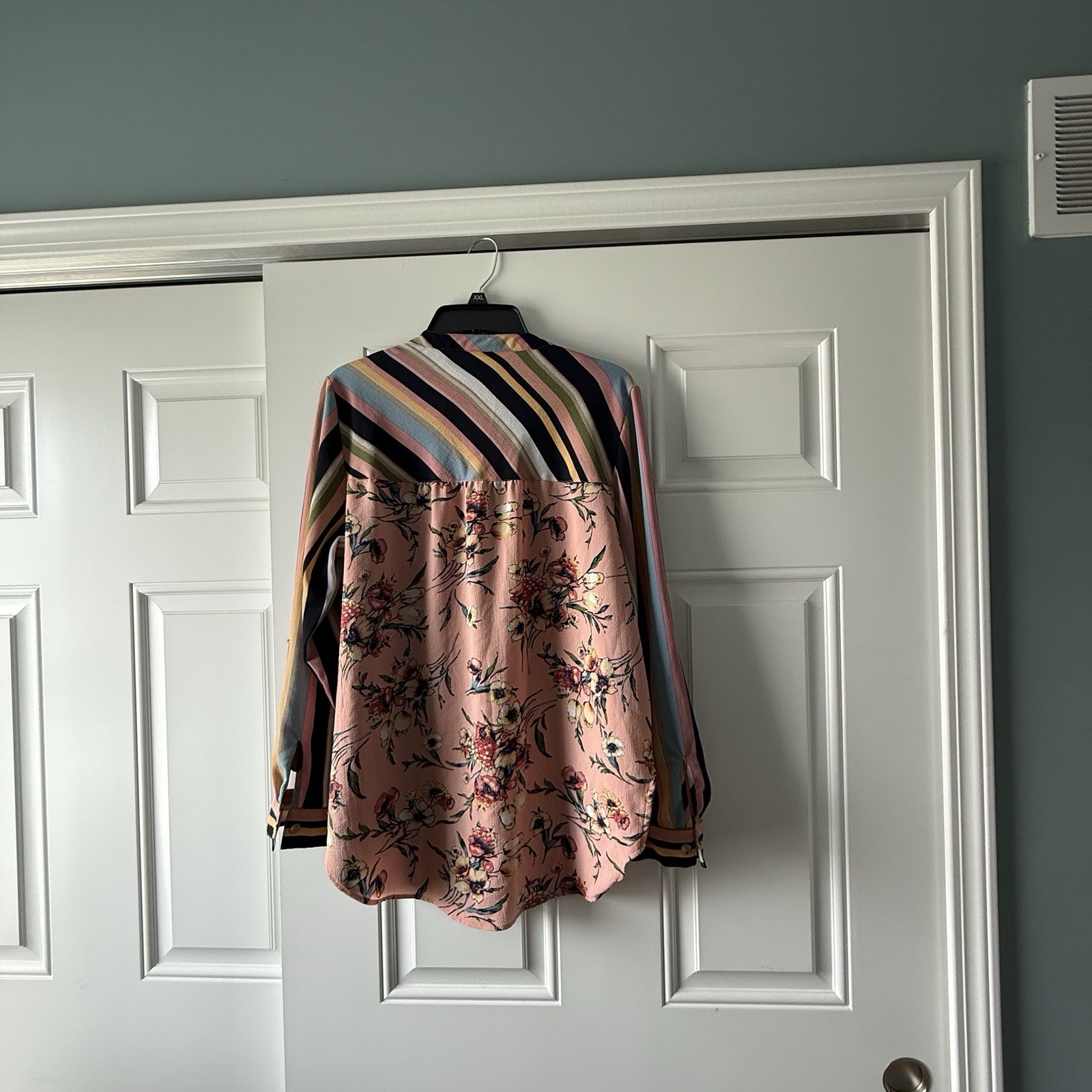 Fig and Flower Multi Color Popular nordstrom Brand Women’s Blouse Large