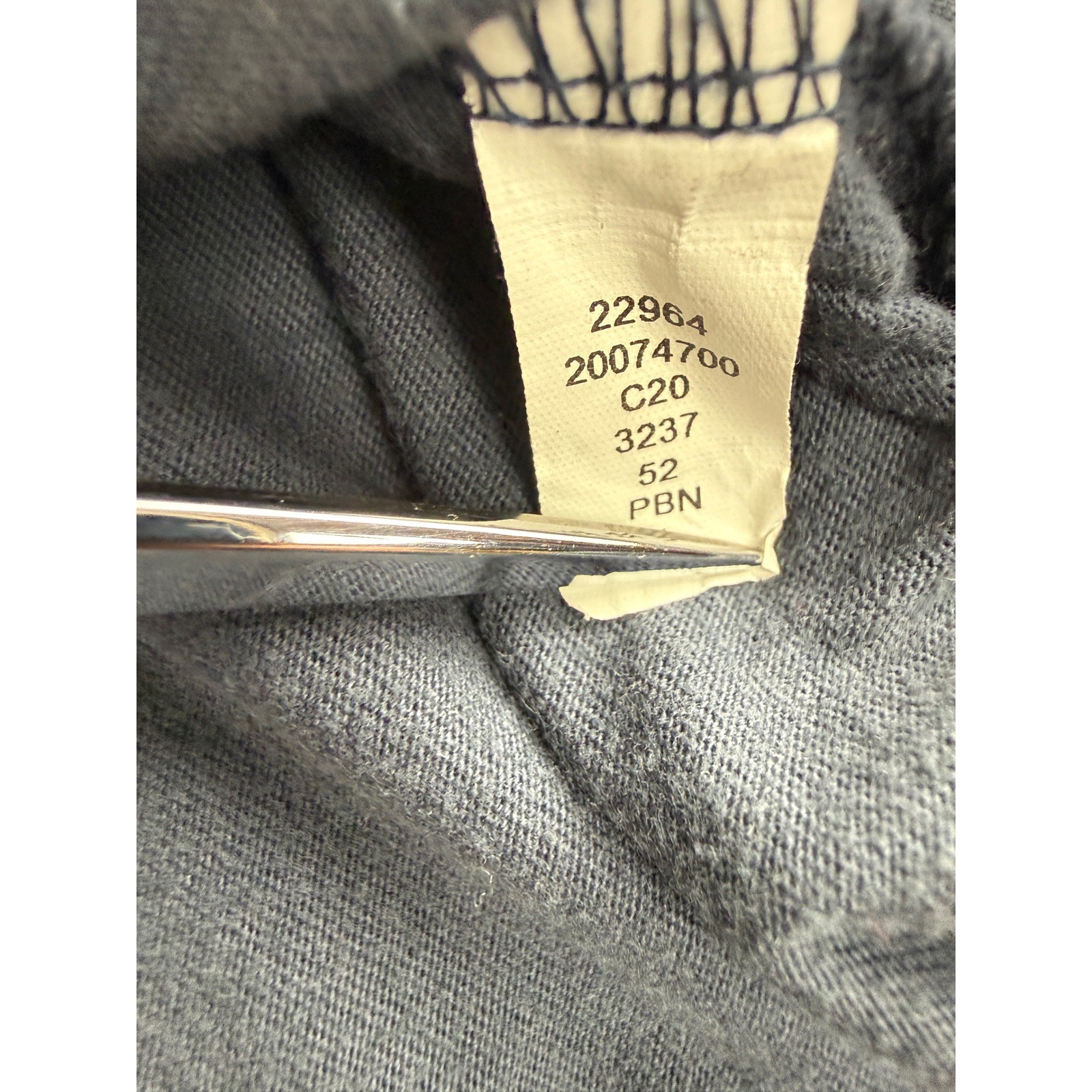 Duluth Trading Co T-Shirt Mens Large Navy Blue Party Beaver Graphic Longtail T