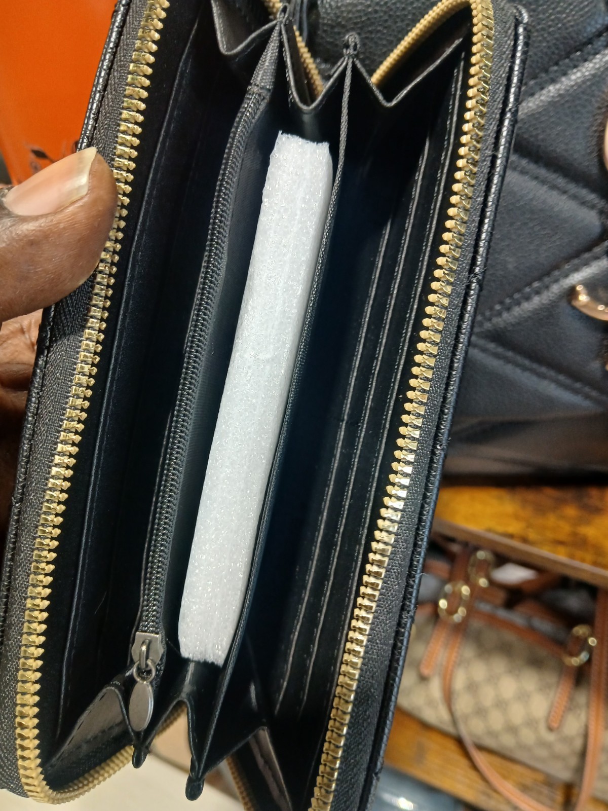 Saint Laurent YSL Black Quilted Shoulder Bag Gold Chain Strap Zip Pouch