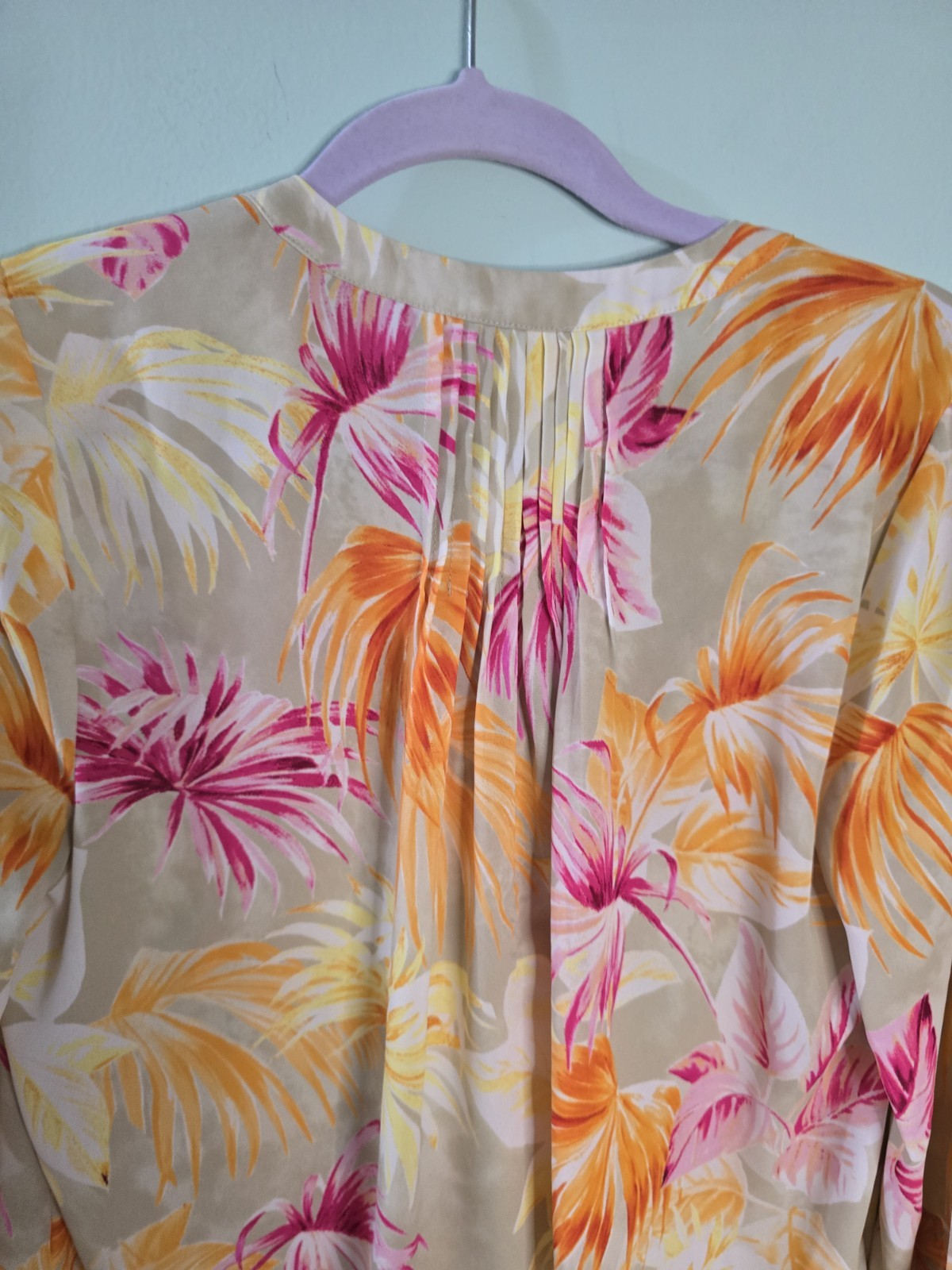 NYDJ Womens XS Tropical Palm Print Blouse Orange Pink 3/4 Sleeve Pleated V-Neck