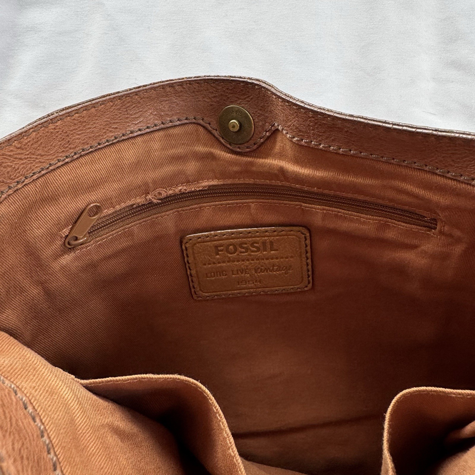 Fossil Brown Shoulder Bag Flap Magnetic/Zip, Inner & Outer Pockets, Gold