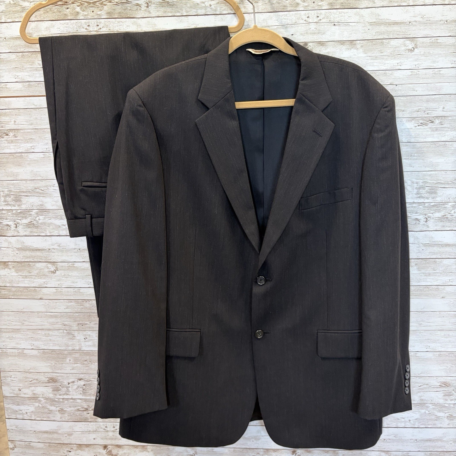 Vtg Pronto Uomo Mens 46R Suit 100% Wool Black 2 Button Ventless Pleated 41×27.5