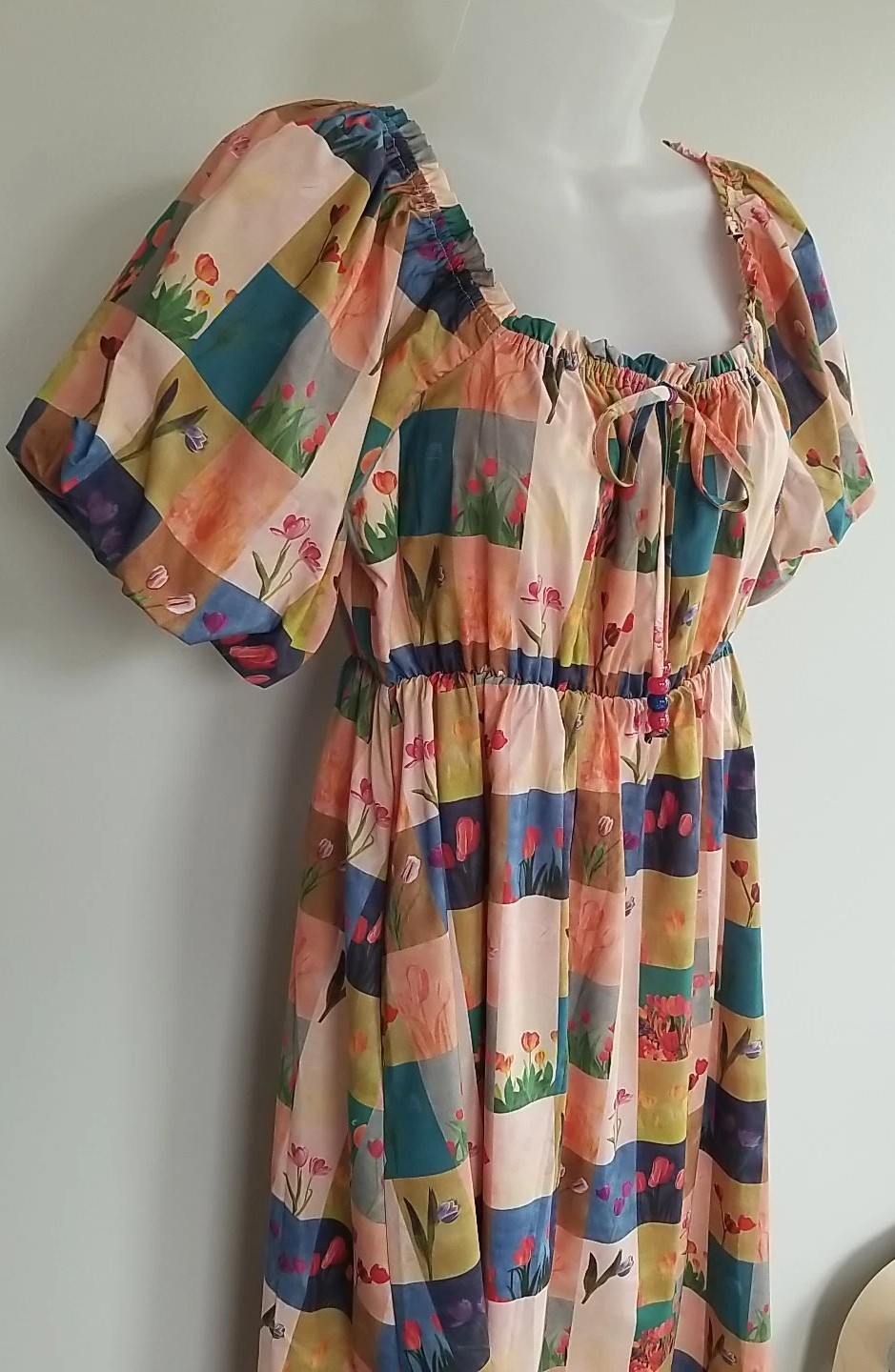 Davi & Dani Checkered Tulip Print Midi Dress NWT Spring Floral Beaded Tie Neck