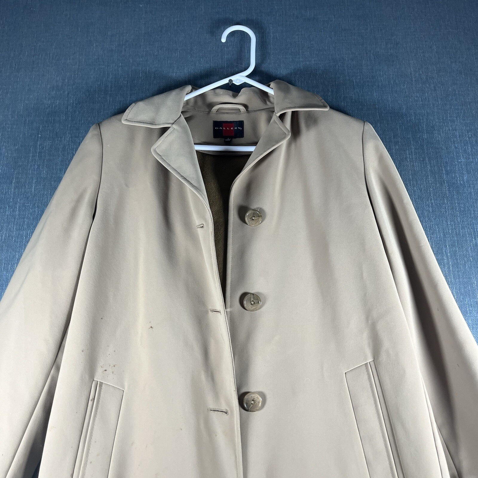 Gallery Womens Overcoat Size S Beige Polyester Button Closure