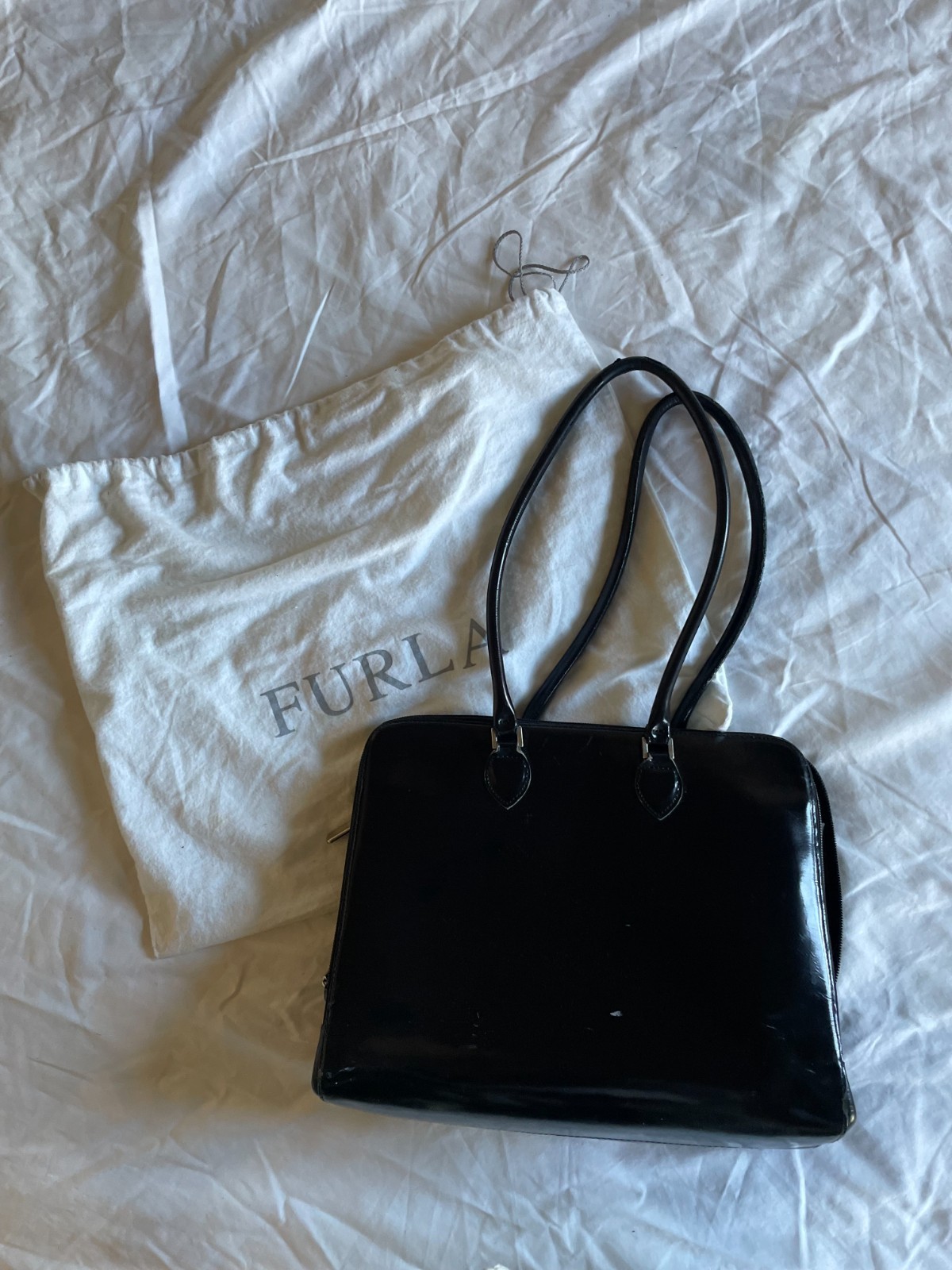 Vintage Black Furla Patent Leather Bag Straps Inside Pockets 11″H x 17″W x 4″D