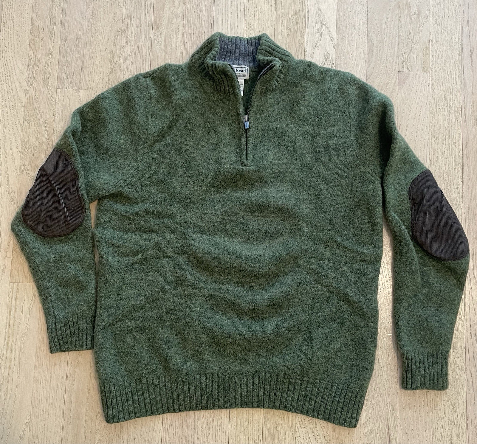 L.L. Bean Mens 100% Shetland Wool Quarter-Zip Sweater Green – Fit: S; Sized: M