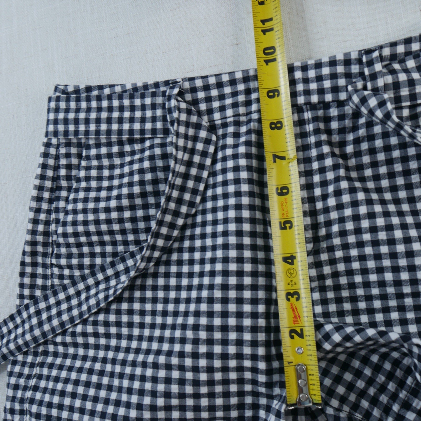 Preppy Old Navy Womens Sz 2 Tie Front Gingham Black White Mid Rise Chino Short