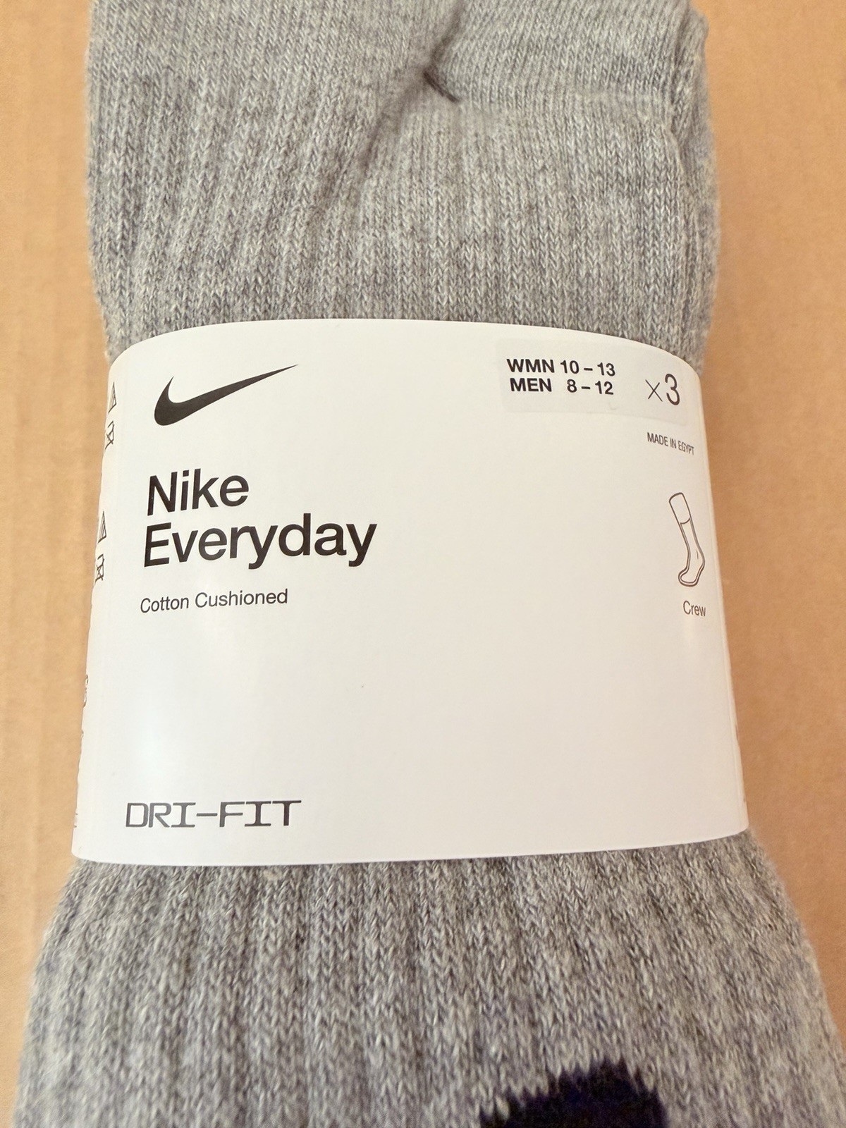 Nike Everyday Cotton Cushioned Dri- Fit Crew Socks 3 Pairs Gray Size L (8-12)