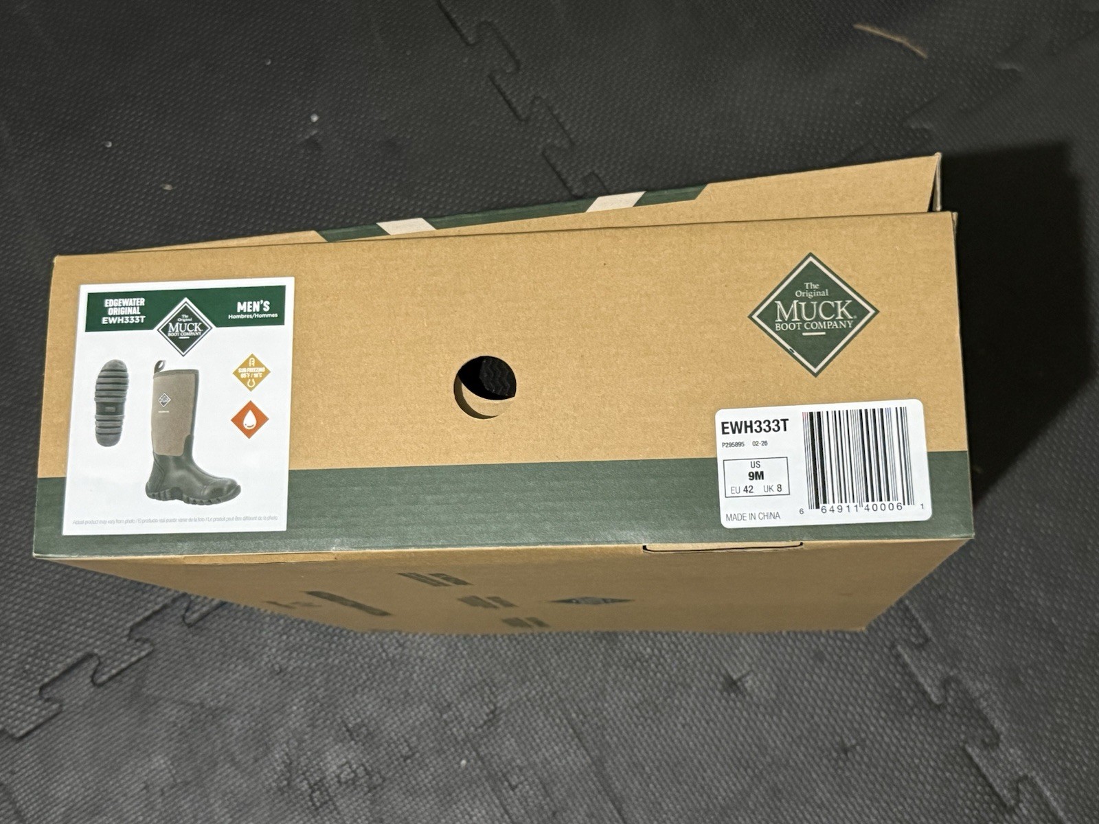 Size 9 – Muck Men’s Edgewater Hi, Original Men’s 15″ Field Boot Moss Green