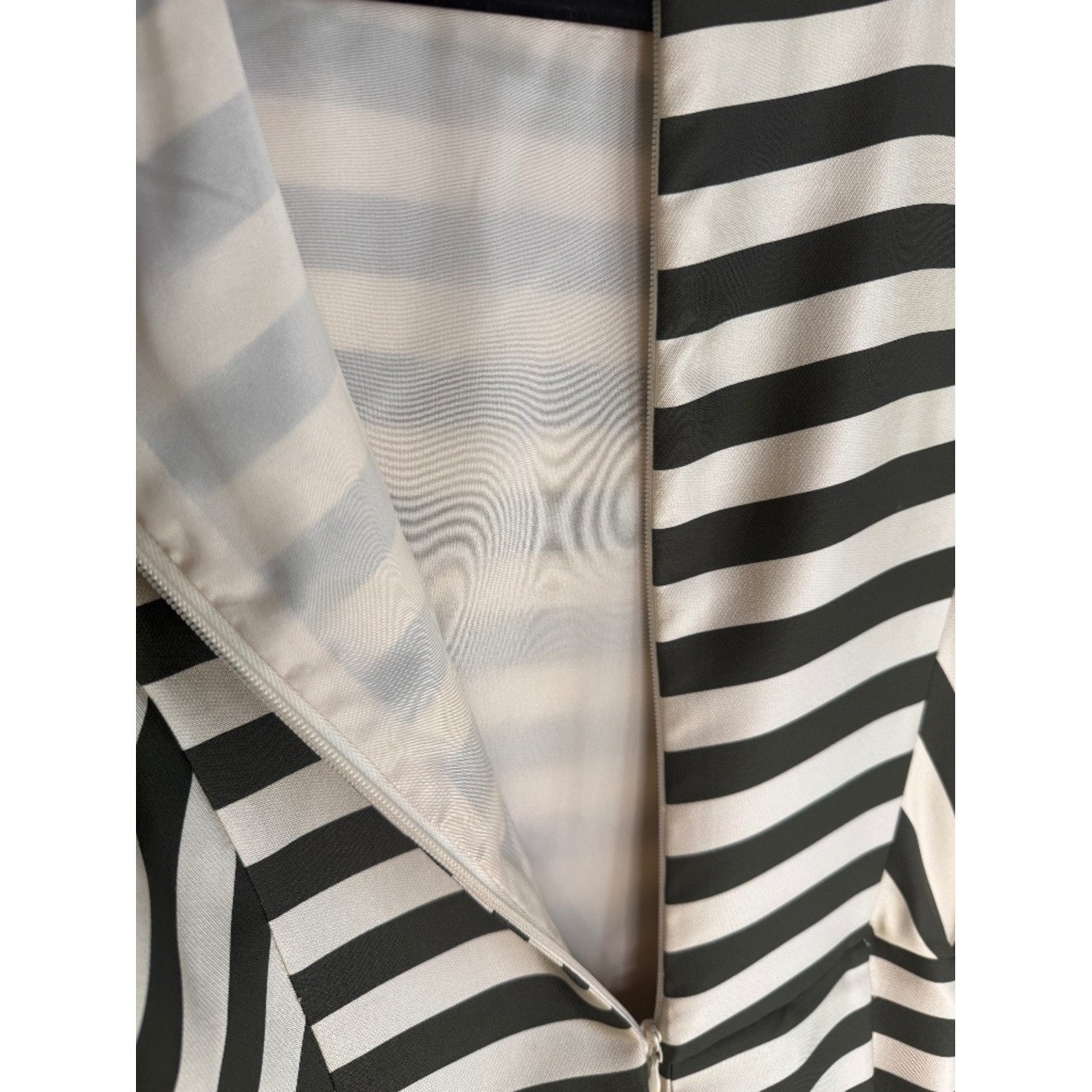 Lord & Taylor Black Ivory Striped Fit Flare Dress Women 14 Full Skirt Midi