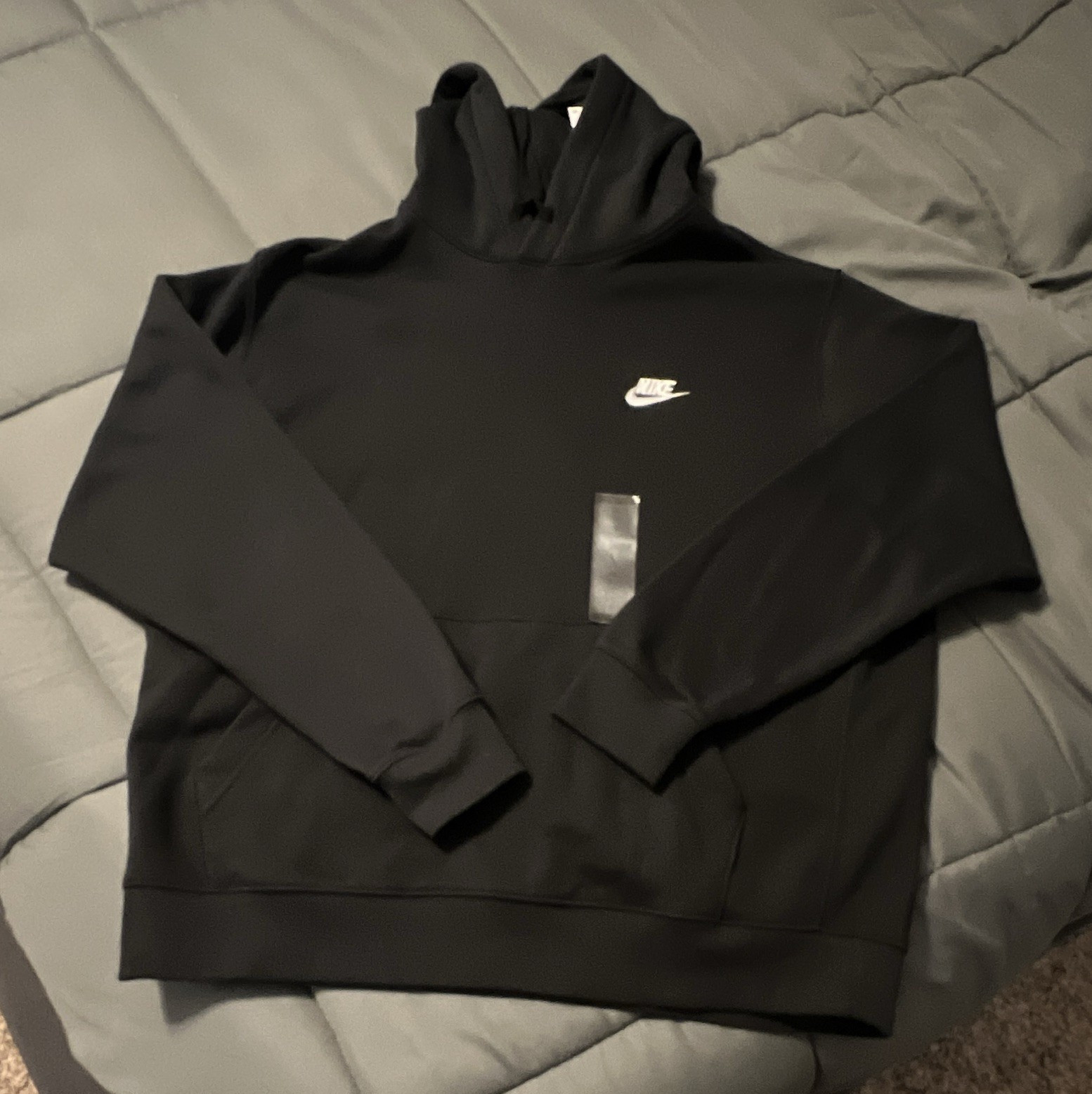 Nike Men’s XL Black Pullover Hoodie Fleece Drawstring Logo Pockets Cotton Poly