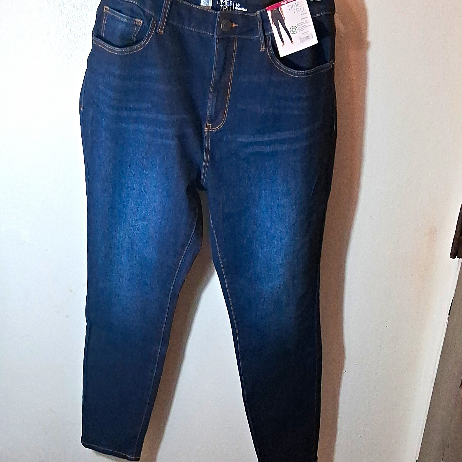 Women’s Jeans Size 16 High-Rise Skinny Dark Wash Stretch Denim 5-Pocket
