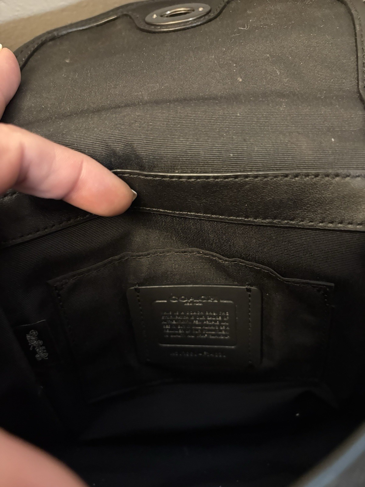 Coach Black Satchel Top Handle Crossbody Turn Lock Zip Adjustable Strap Lined