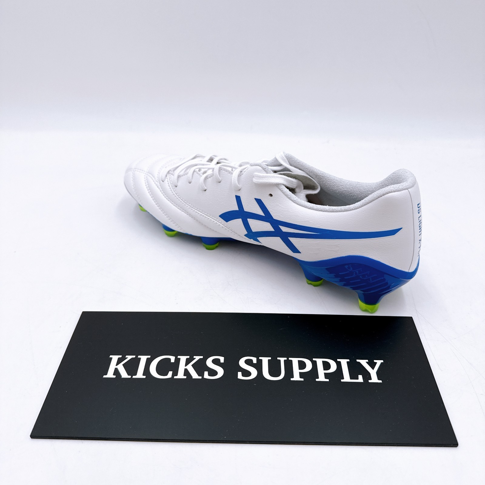 ASICS DS LIGHT X-FLY 6 1101A076 102 Soccer Cleats US 5.5-10 White Asics Blue