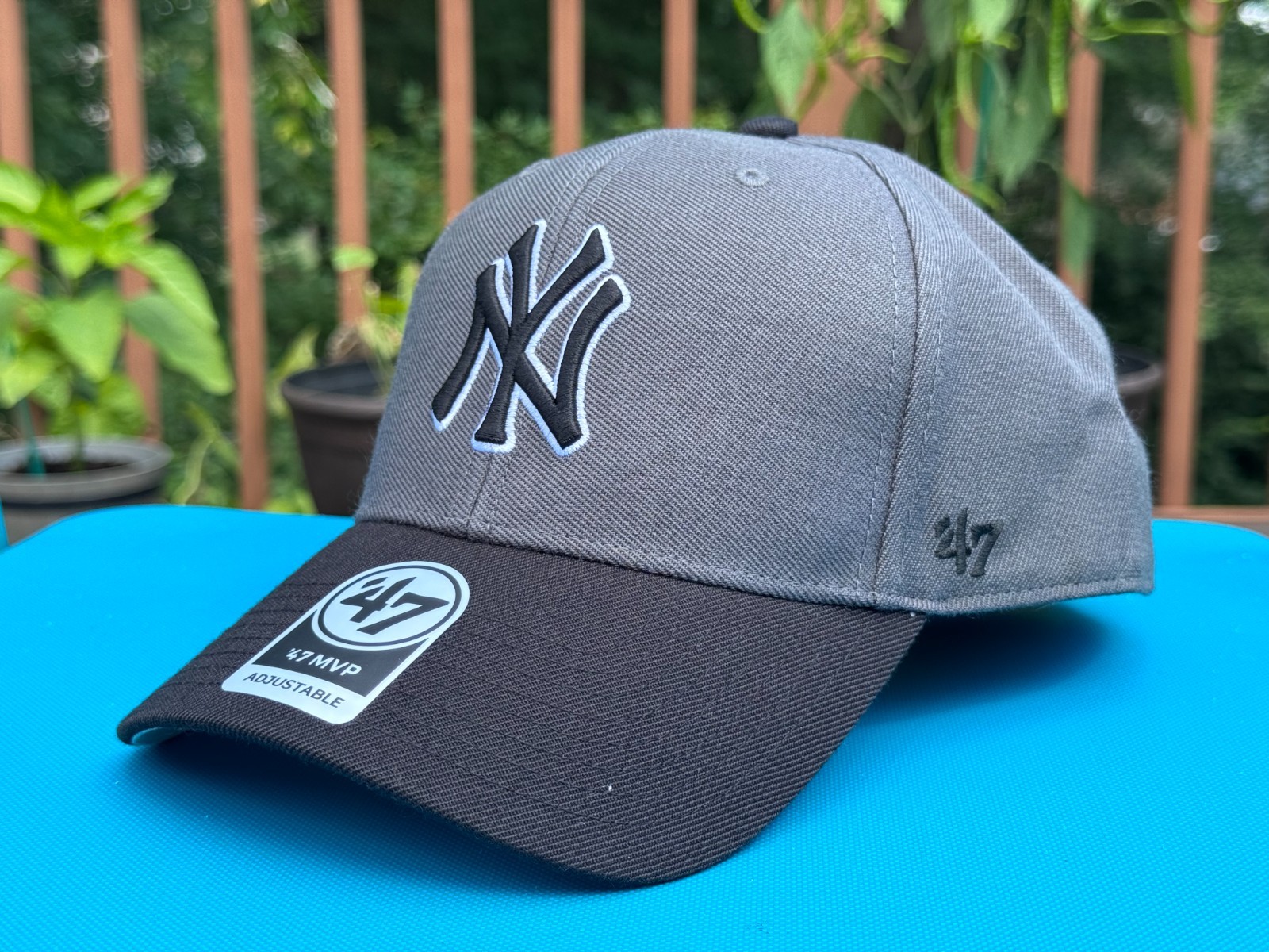 New York Yankees ’47 MVP Adjustable Cap Hat MLB $36 Block Black EMB Grey
