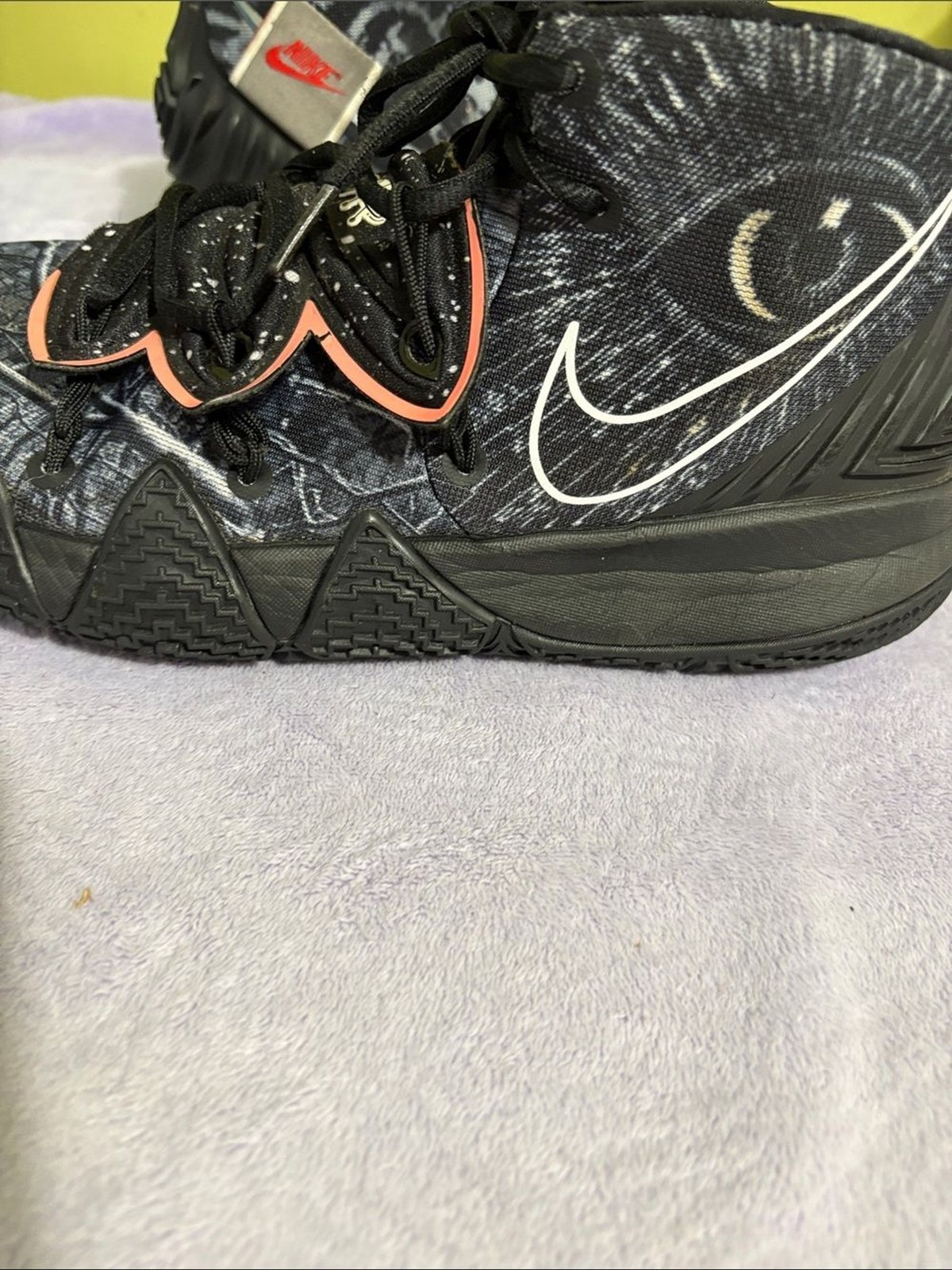Nike Kybrid S2 What The CQ9323-001 Black Atomic Pink -Kyrie Irving – size 8.5