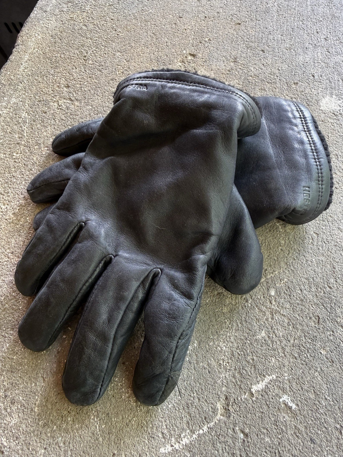 HESTRA Mens Black JOHN Insulated Ribbed Cuff Leather Gloves 9