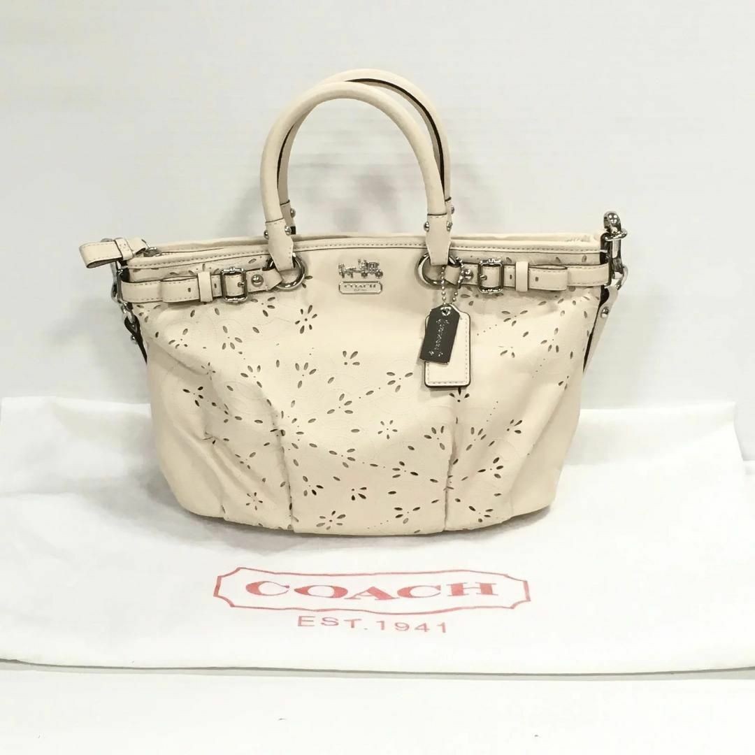 Good condition Coach A1482 F19704 2WAY Bag Leather (Elegant and Stylish)