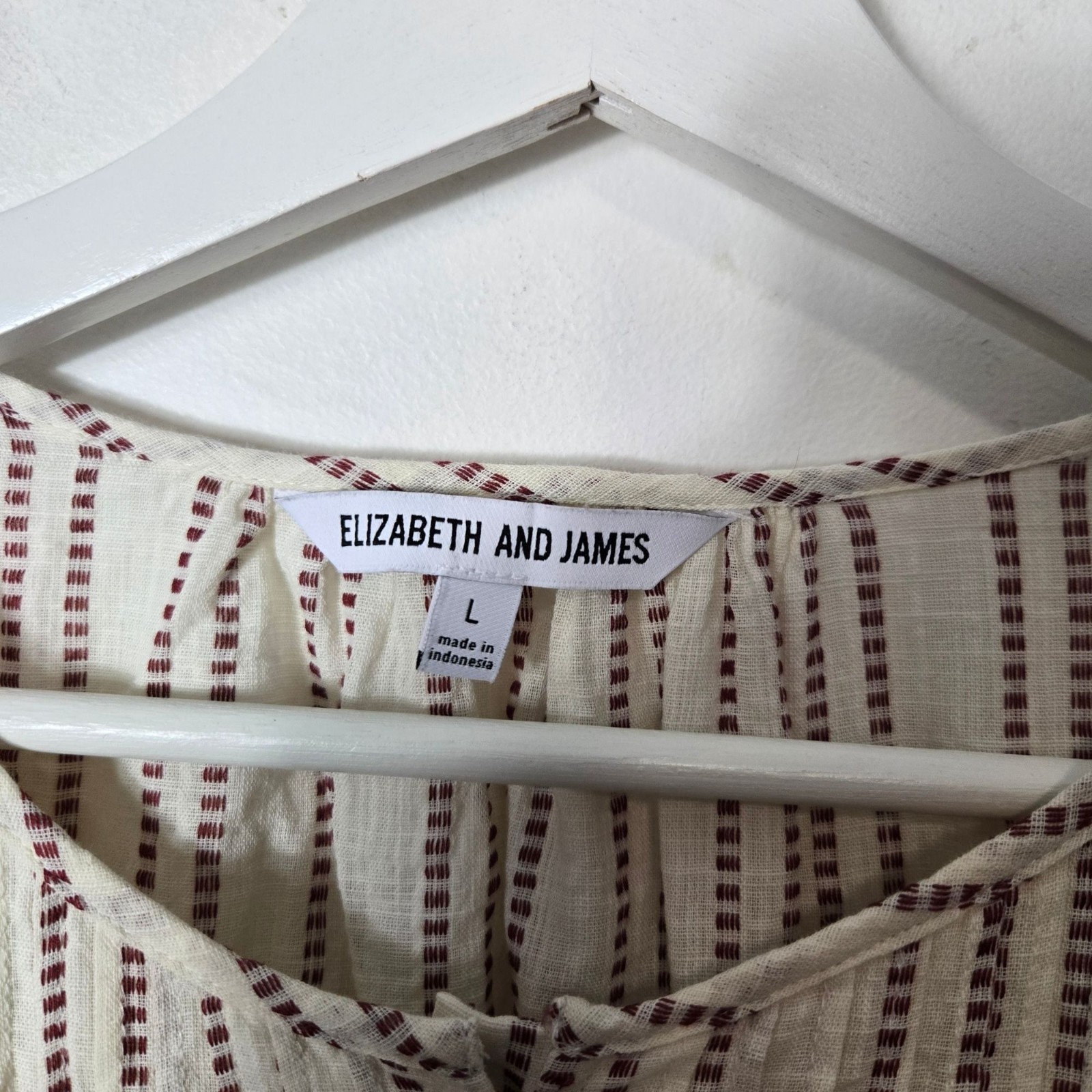 Elizabeth And James Size L Stripe Pintuck Peasant Blouse Red Cream Long Sleeves