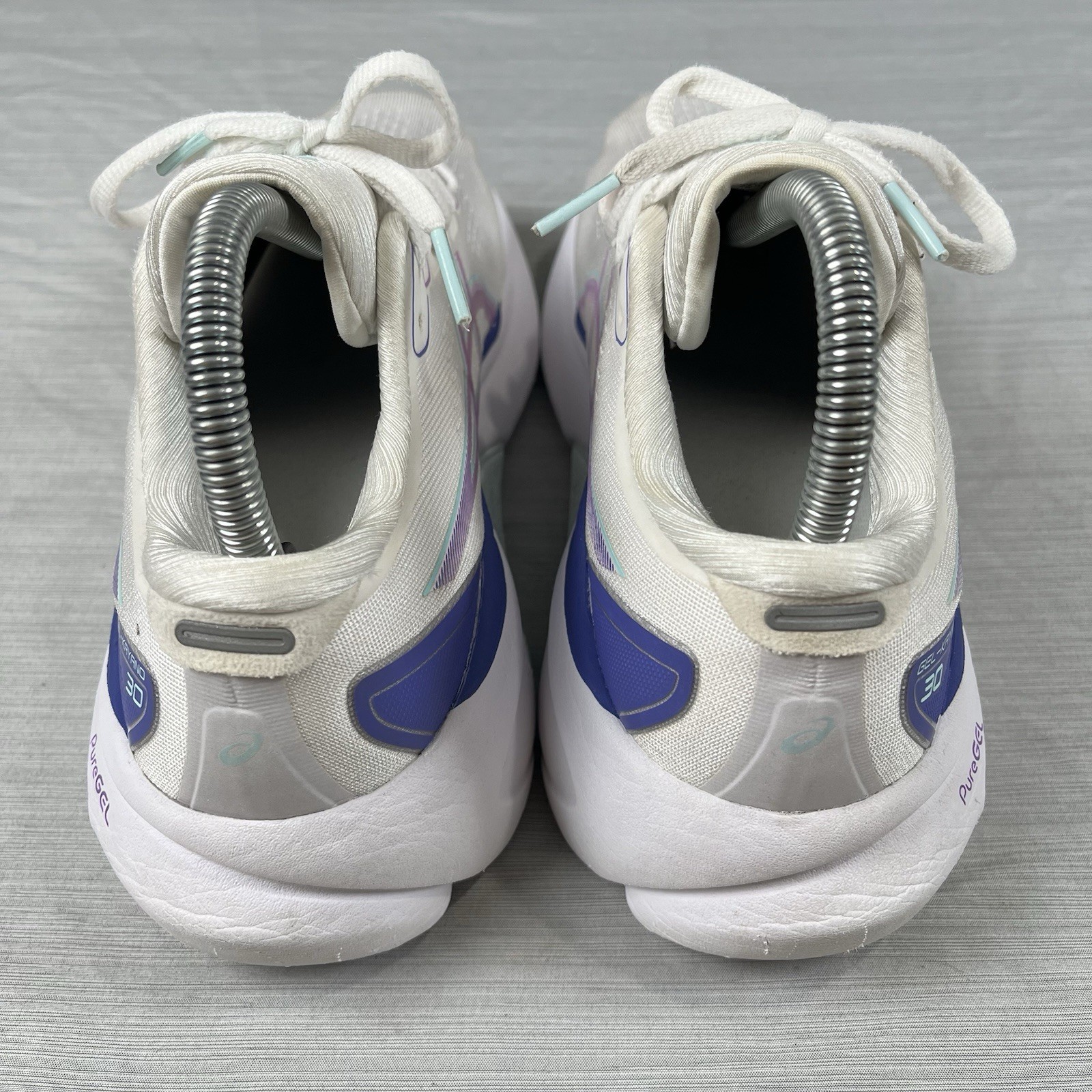 Asics Gel Kayano 30 Women’s Size 7 Running Shoes White Grape Sneakers 1012B357
