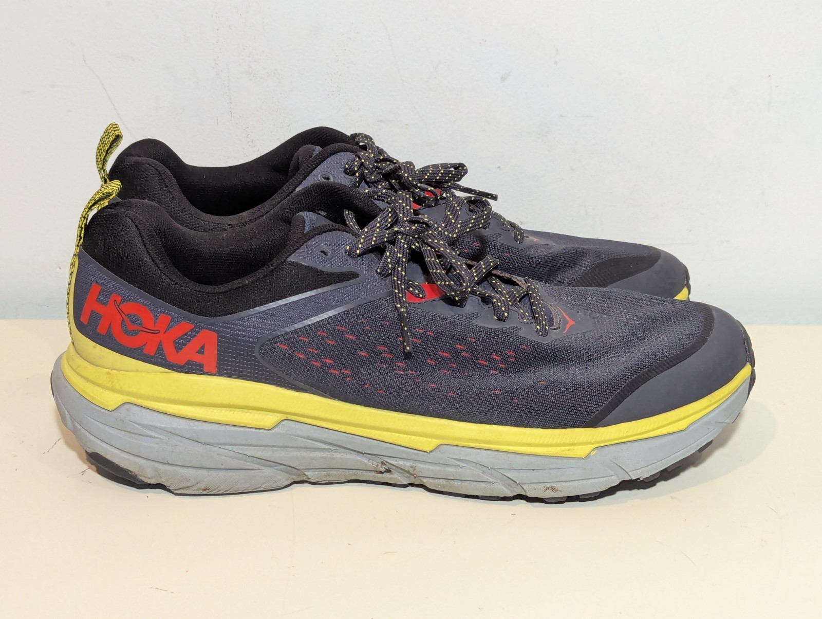 Hoka One One Challenger ATR 6 Men’s Size 11 D US 1106510 OBGS NO INSOLES