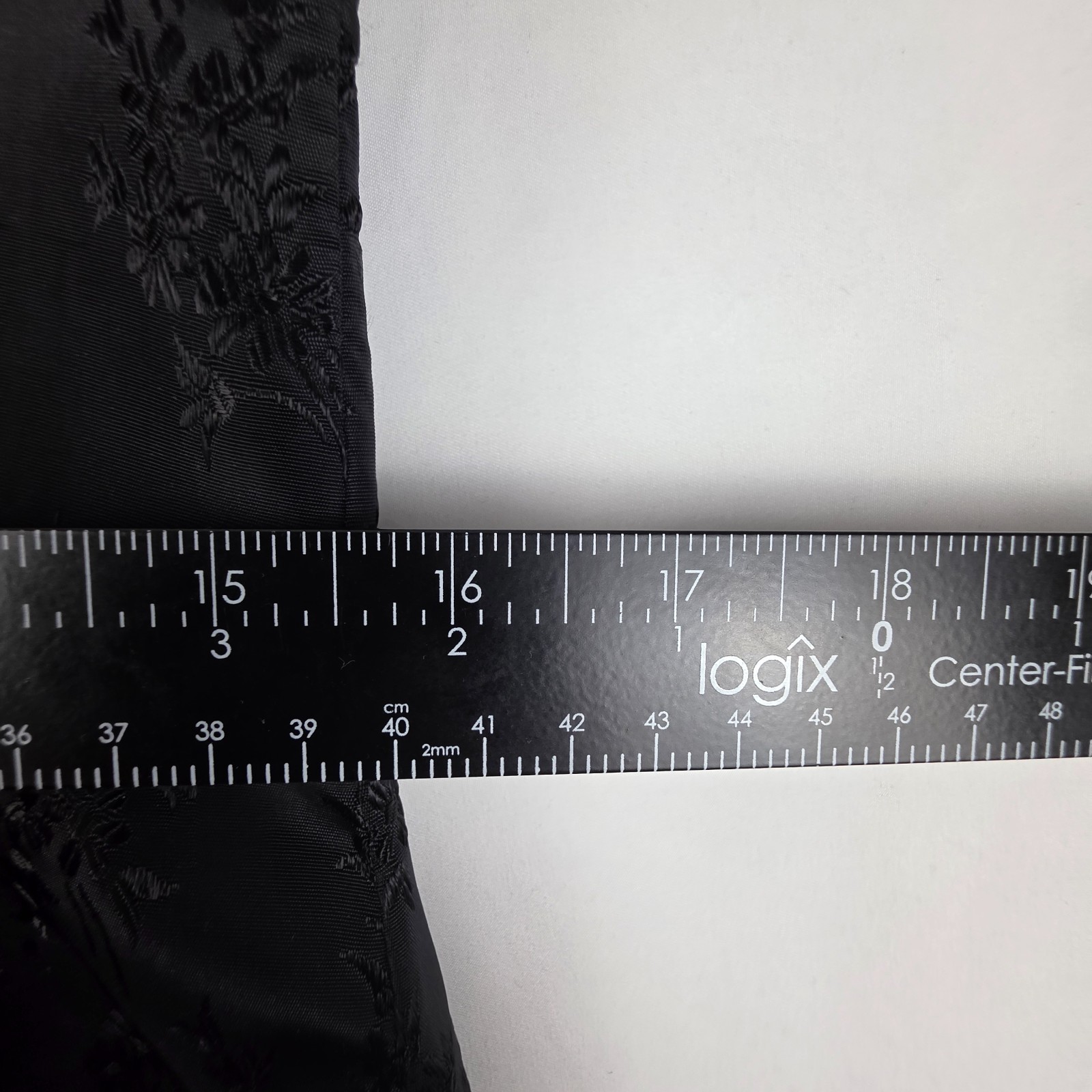 Mandarin Style Dress Black Chinese Motif Tight-Fitting