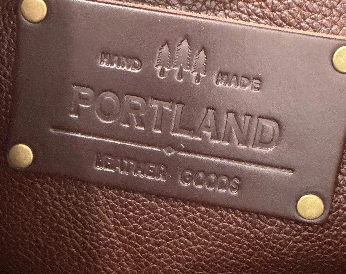 Portland Leather Goods PLG Medium Zipper Tote Cold Brew Leather Shoulder Bag new