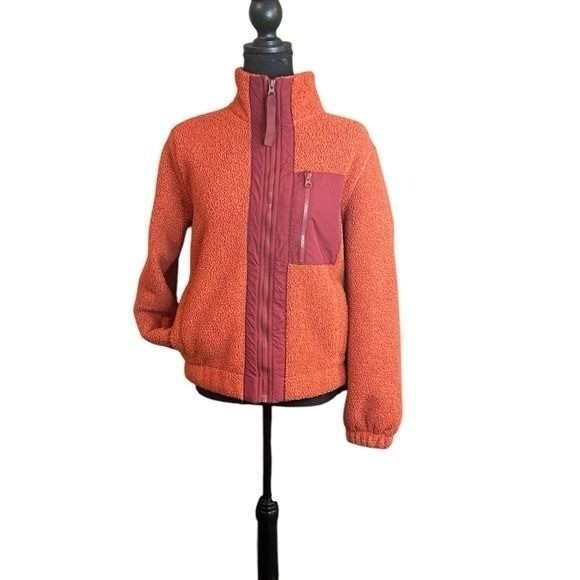 Free Assembly Women’s Patch Pocket Mixy Teddy Fleece Jacket Orange & Burgundy