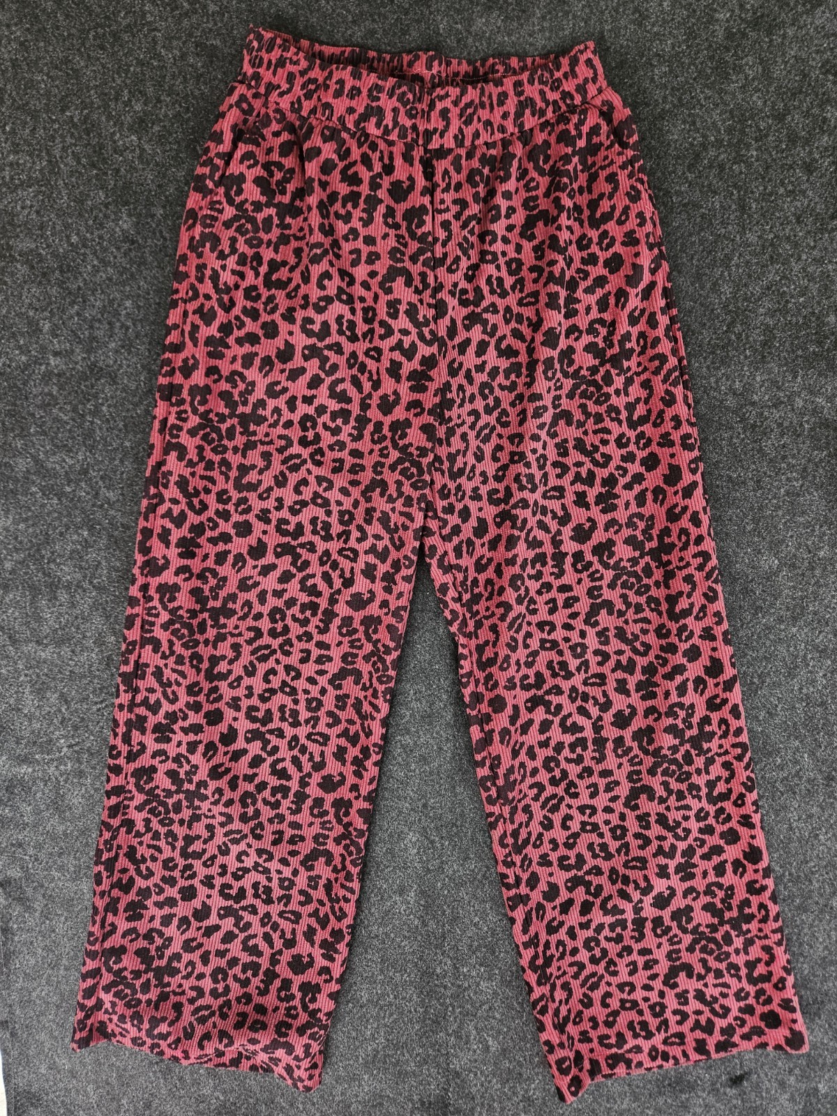 Halara Womens Wide Leg Pants Medium M Red Black Leopard Cheetah Print Ribbed