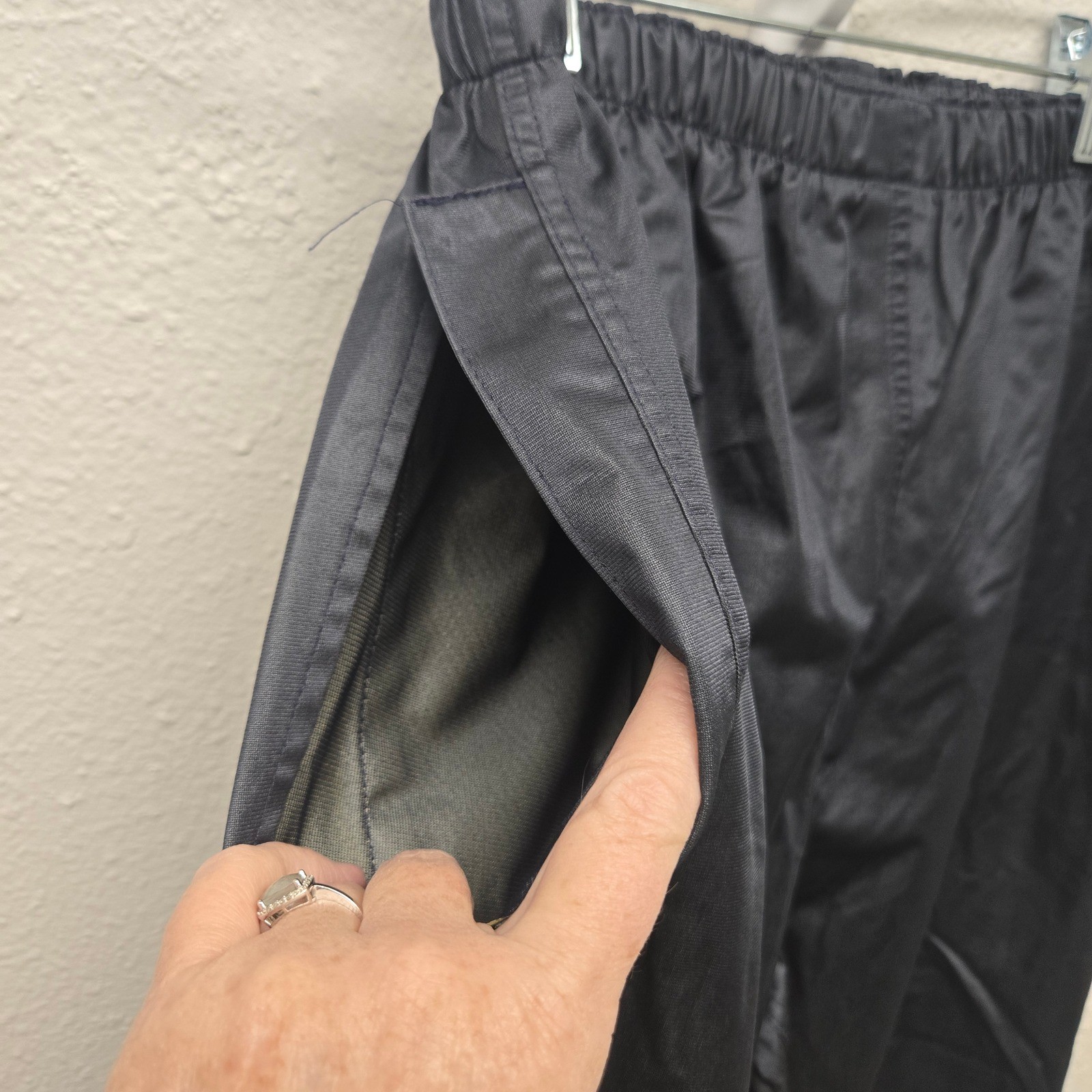 Black Windbreaker Cargo Pants Elastic Waist Ankle Zip Athletic Streetwear